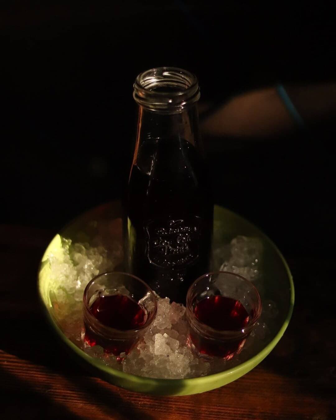 Bunker cafe - Галерея, розваги, їжа, напої