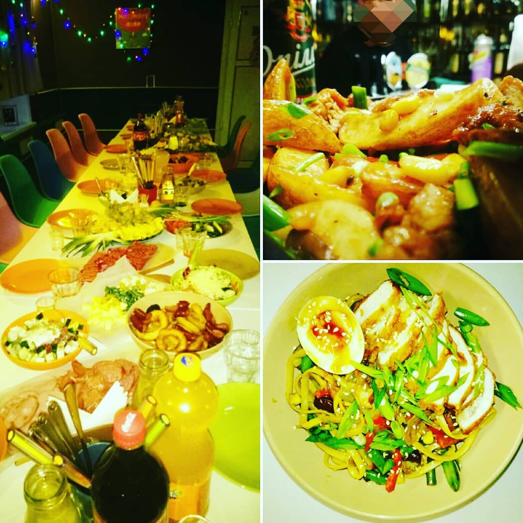 Bunker cafe - Галерея, розваги, їжа, напої
